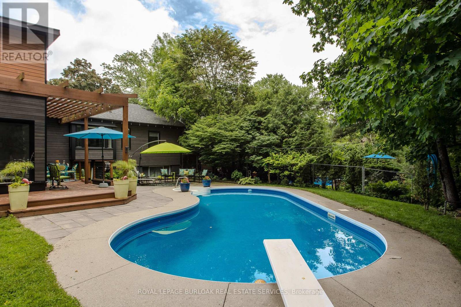 272 Goodram Drive, Burlington, Ontario  L7L 2J5 - Photo 30 - W13438016