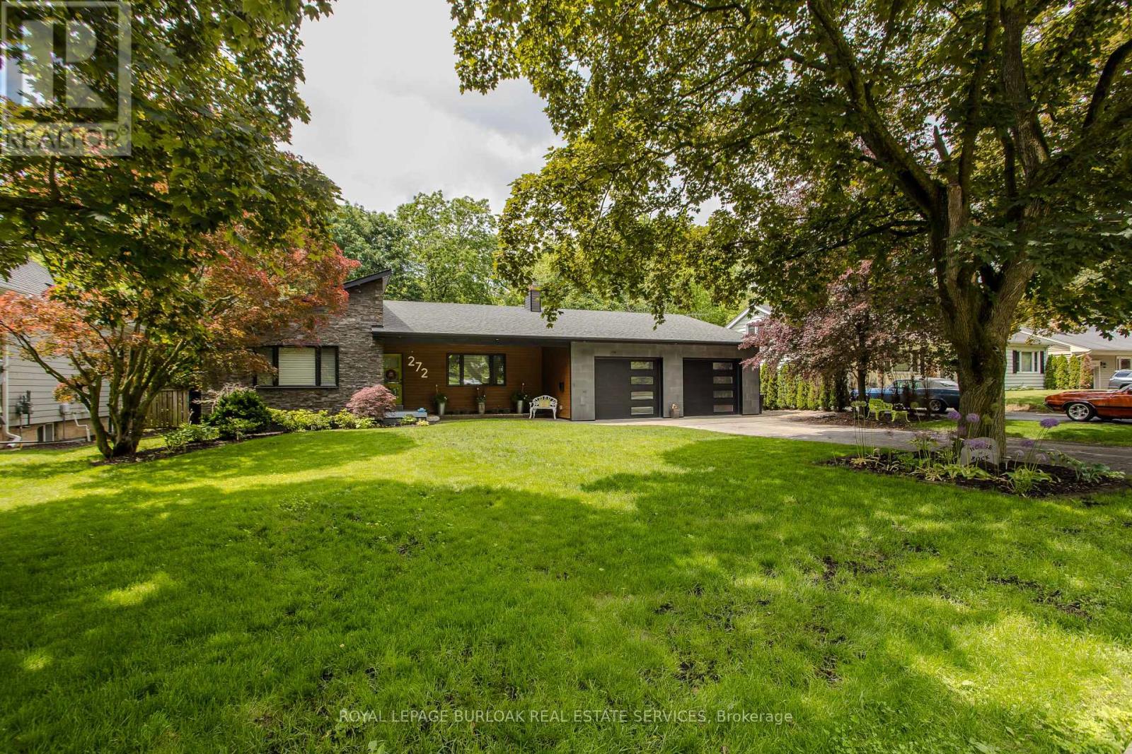 272 Goodram Drive, Burlington, Ontario  L7L 2J5 - Photo 35 - W13438016