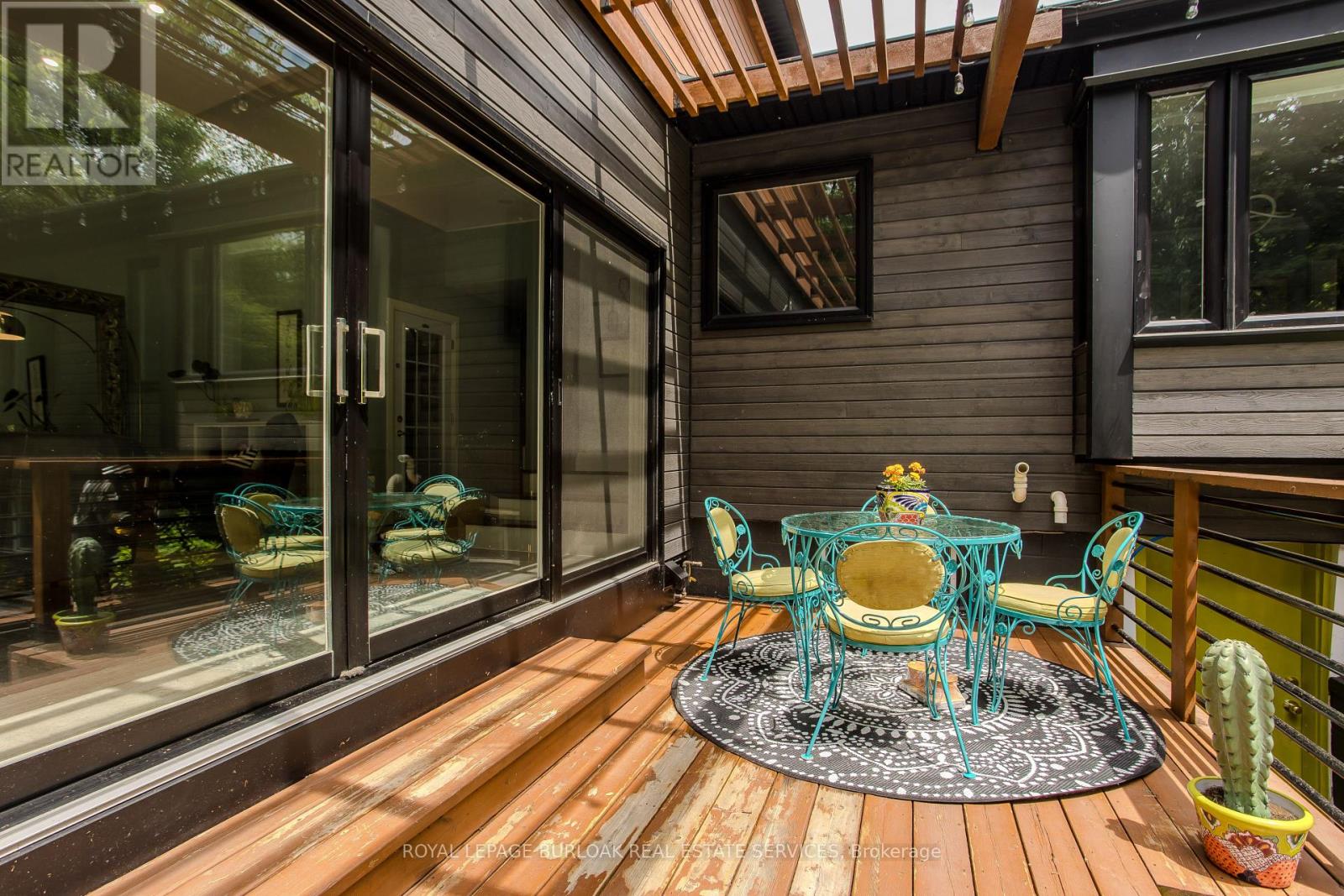 272 Goodram Drive, Burlington, Ontario  L7L 2J5 - Photo 8 - W13438016