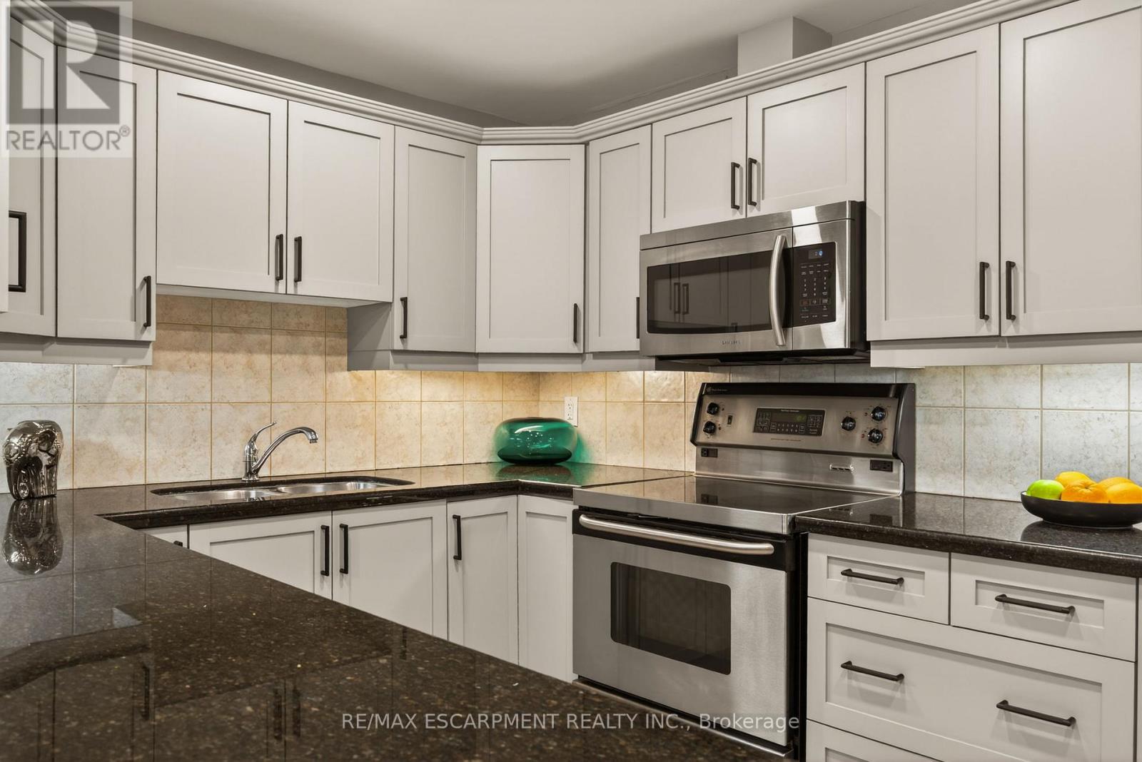 202 - 1477 Lakeshore Road, Burlington, Ontario  L7S 1B5 - Photo 11 - W13438018