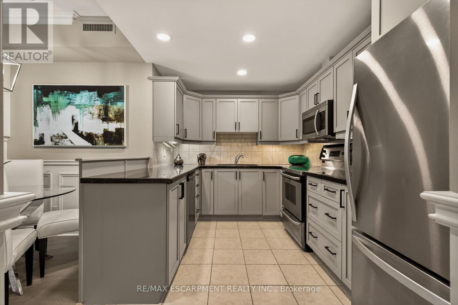 202 - 1477 Lakeshore Road, Burlington, Ontario  L7S 1B5 - Photo 12 - W13438018