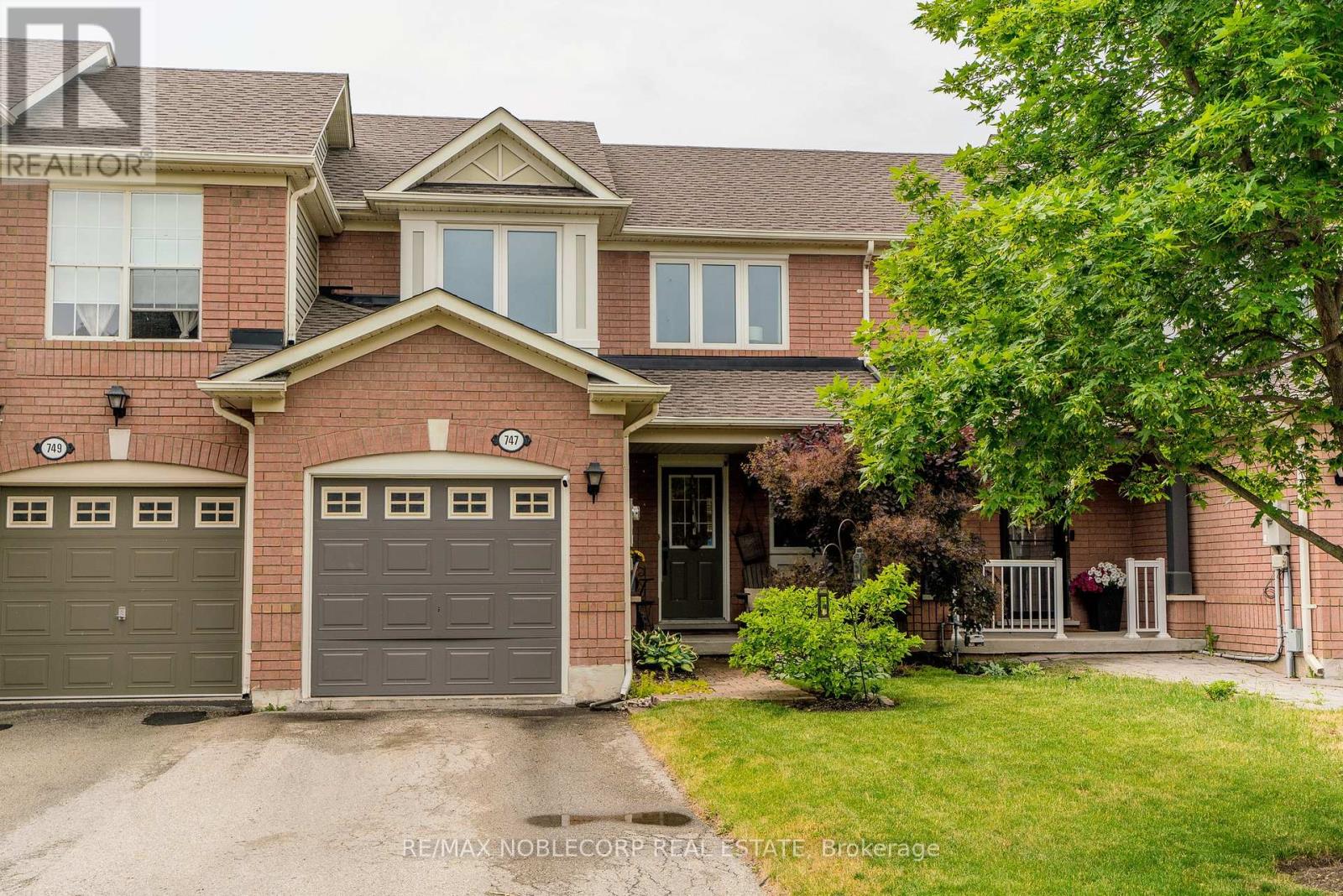 747 EDWARDS AVENUE, Milton, Ontario