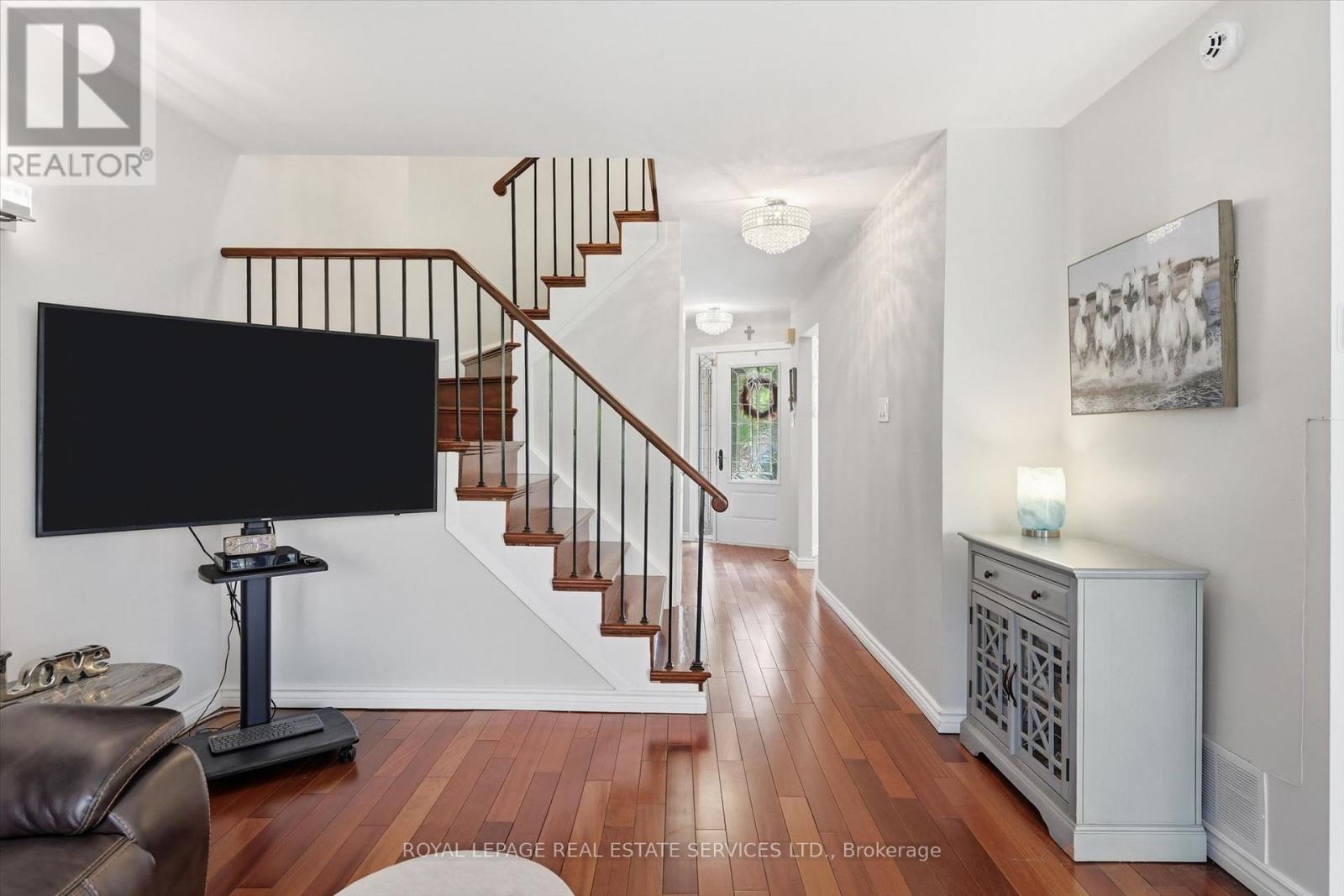 1156 Potters Wheel Crescent, Oakville, Ontario  L6M 1J2 - Photo 20 - W13438078