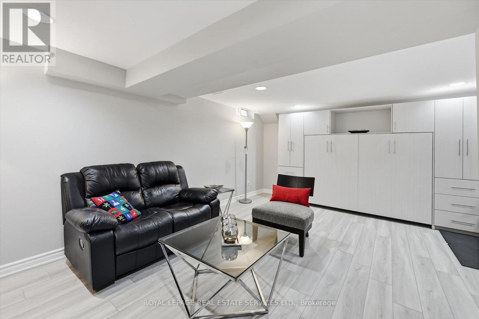 1156 Potters Wheel Crescent, Oakville, Ontario  L6M 1J2 - Photo 32 - W13438078
