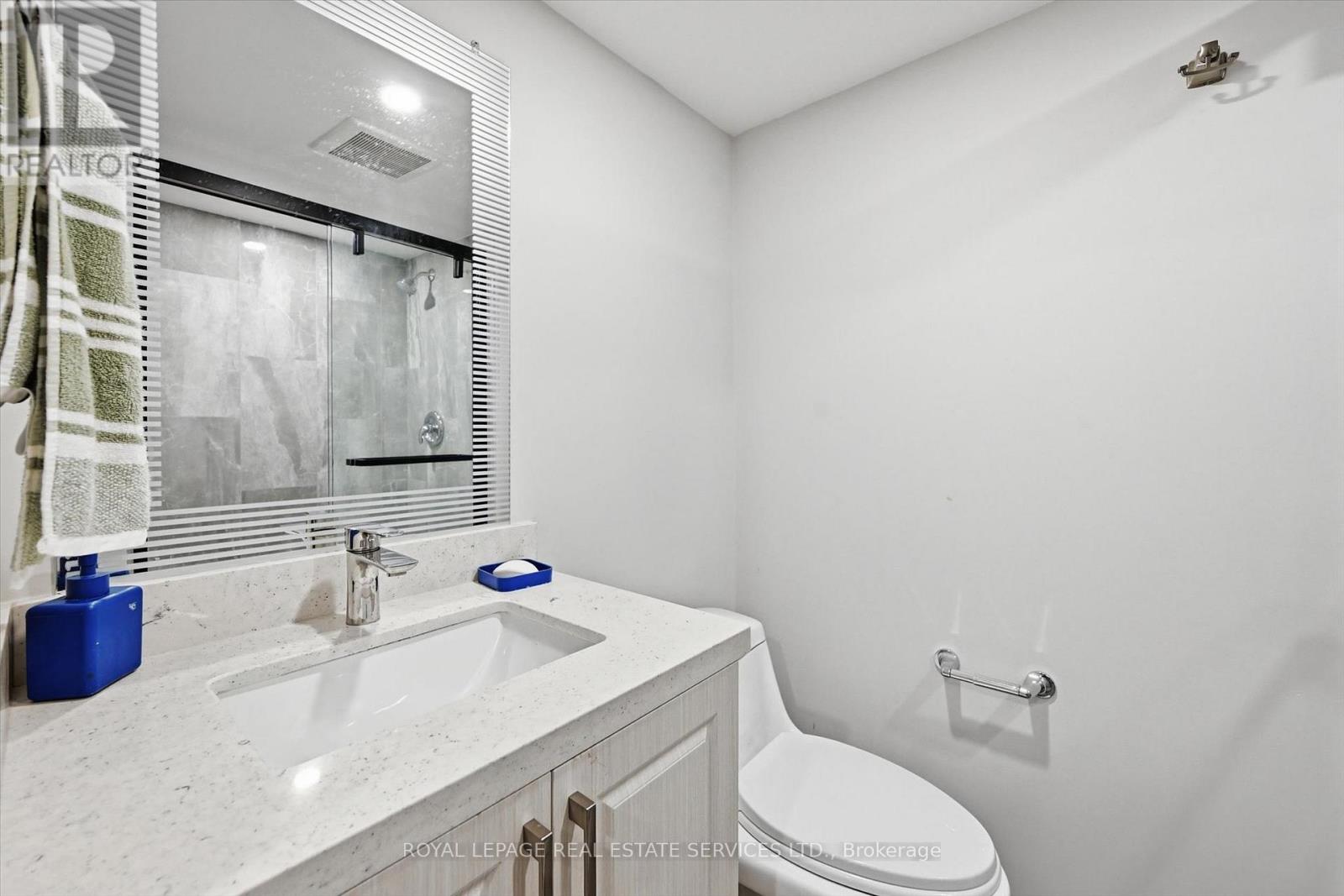 1156 Potters Wheel Crescent, Oakville, Ontario  L6M 1J2 - Photo 37 - W13438078