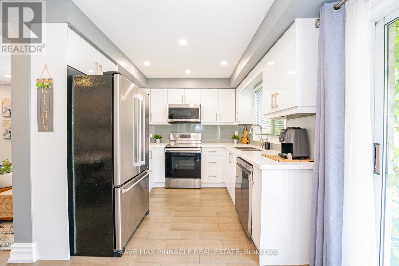 47 - 1292 Sherwood Mills Boulevard, Mississauga, Ontario  L5V 2G8 - Photo 11 - W13438090