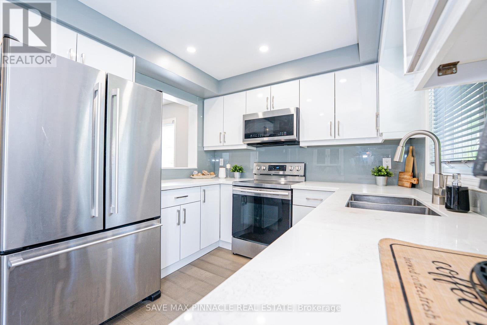 47 - 1292 Sherwood Mills Boulevard, Mississauga, Ontario  L5V 2G8 - Photo 12 - W13438090