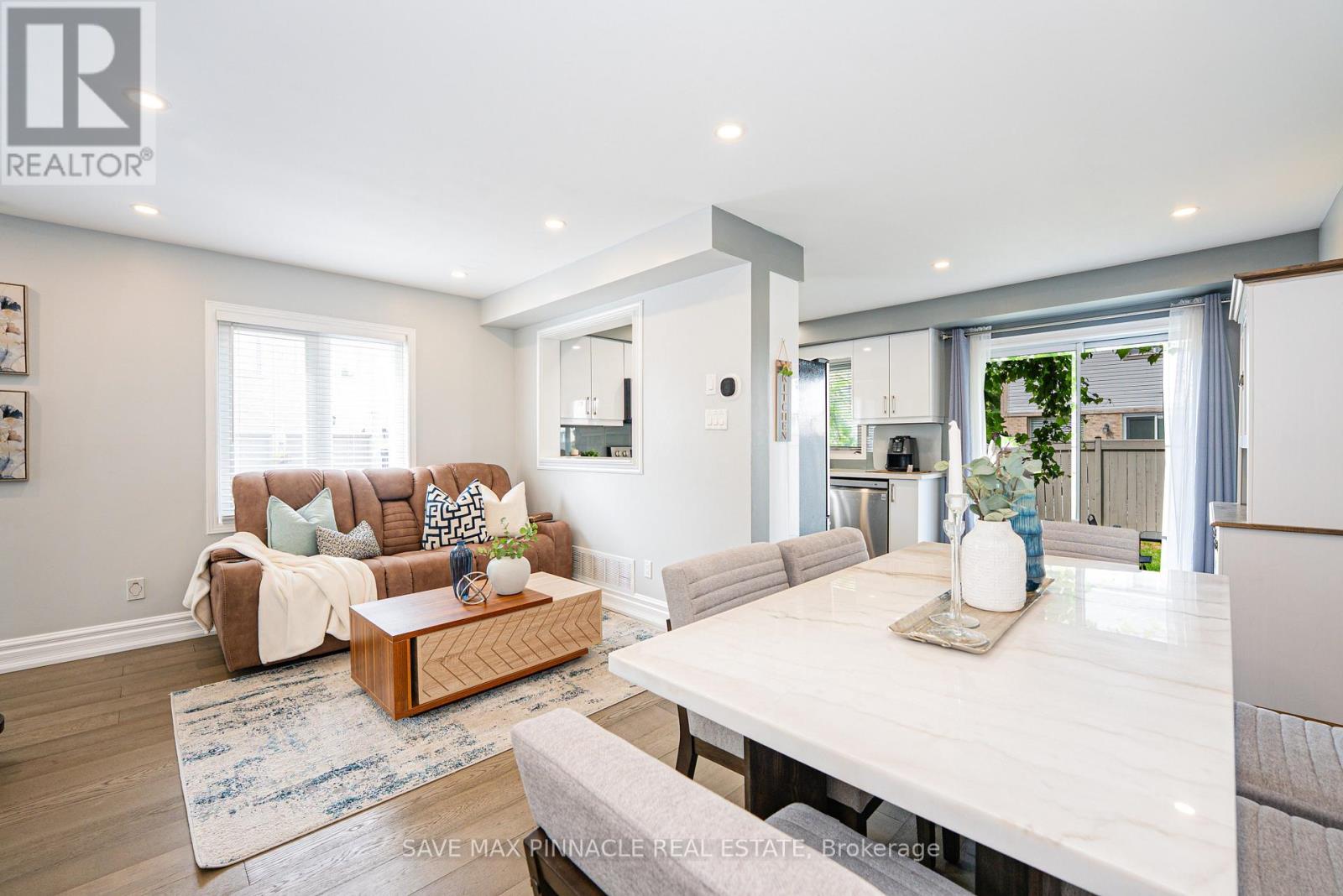 47 - 1292 Sherwood Mills Boulevard, Mississauga, Ontario  L5V 2G8 - Photo 8 - W13438090
