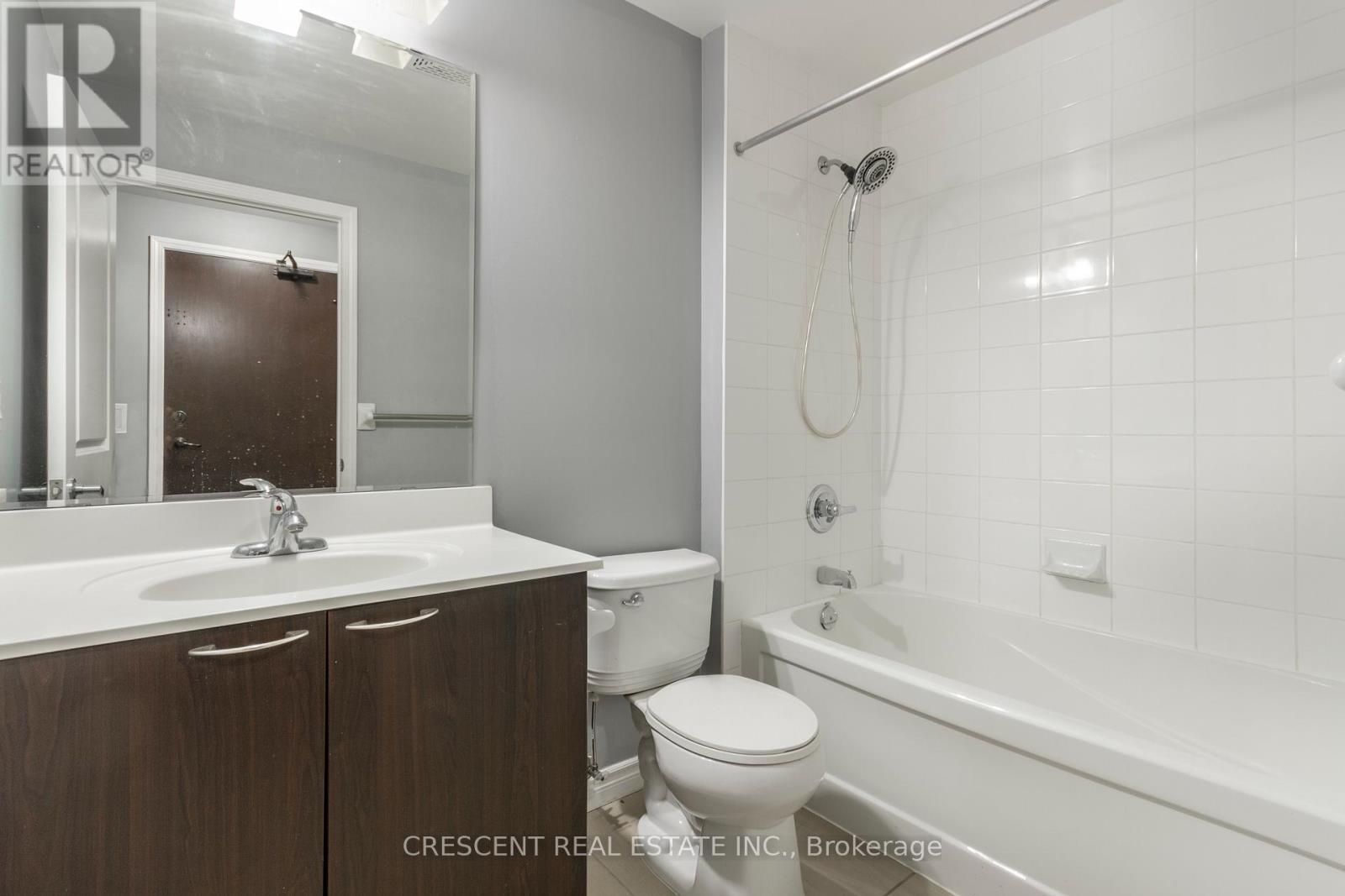 3002 - 385 Prince Of Wales Drive, Mississauga, Ontario  L5B 0C6 - Photo 17 - W13438112