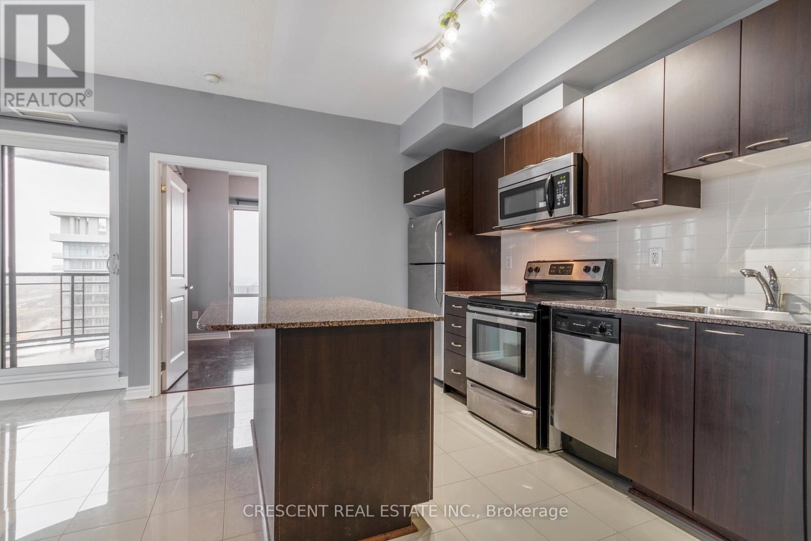 3002 - 385 Prince Of Wales Drive, Mississauga, Ontario  L5B 0C6 - Photo 2 - W13438112