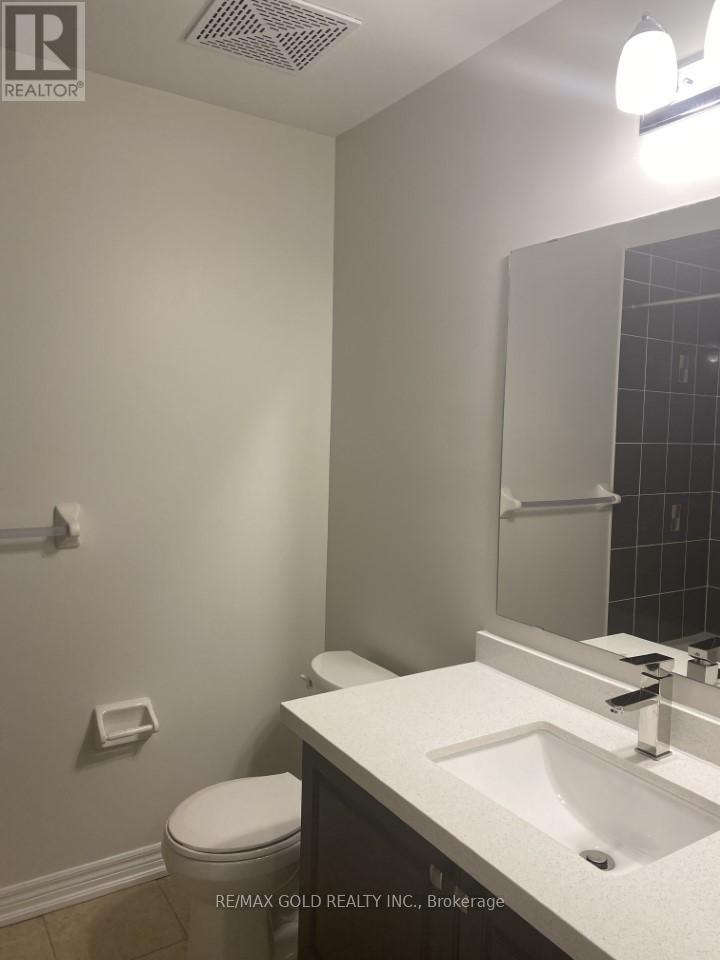 205 - 276 Gatwick Drive, Oakville, Ontario  L6H 7K3 - Photo 5 - W13438174