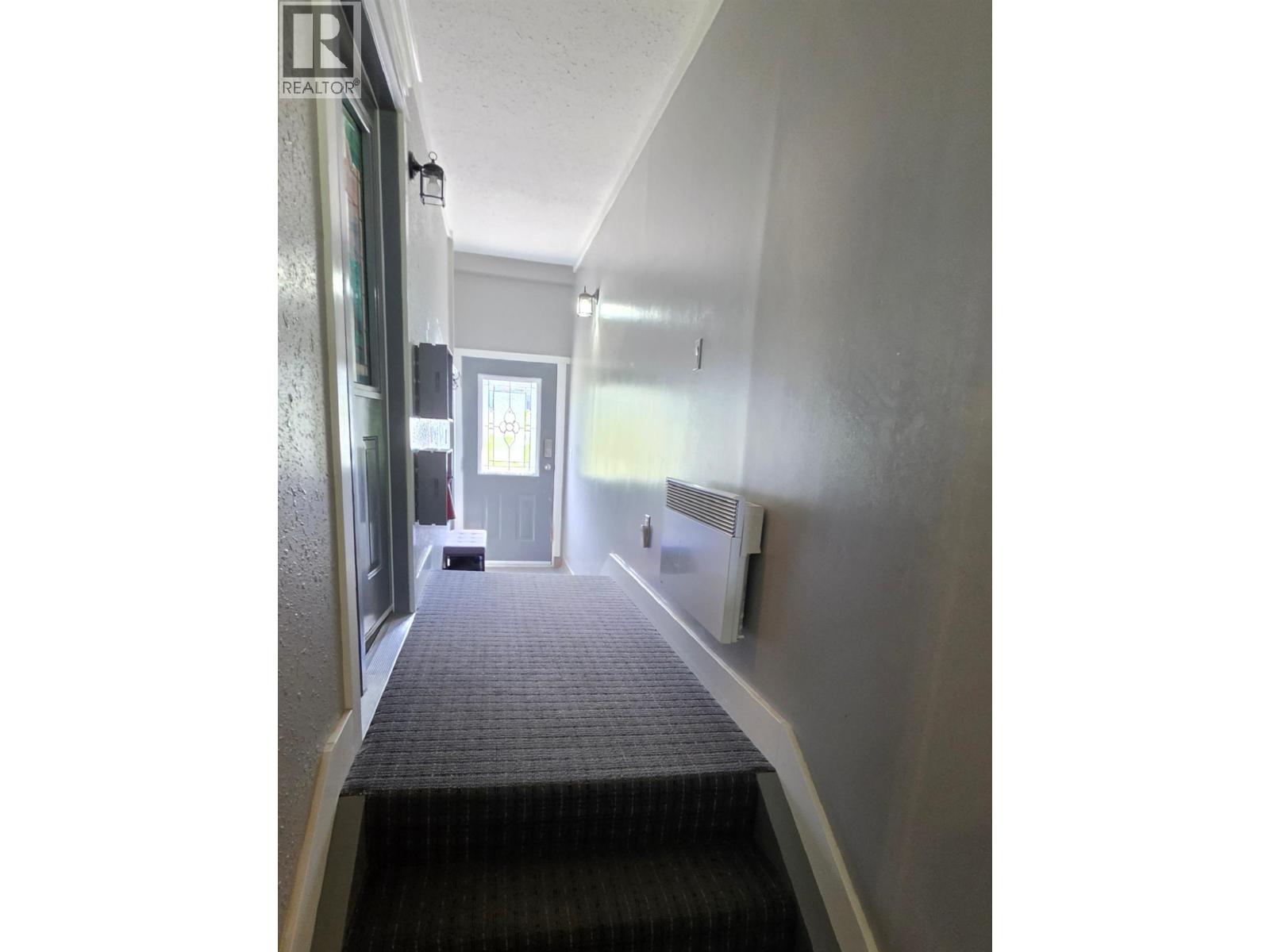 Listing image 30