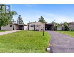 17 CIRCLE DRIVE, Kawartha Lakes, Ontario