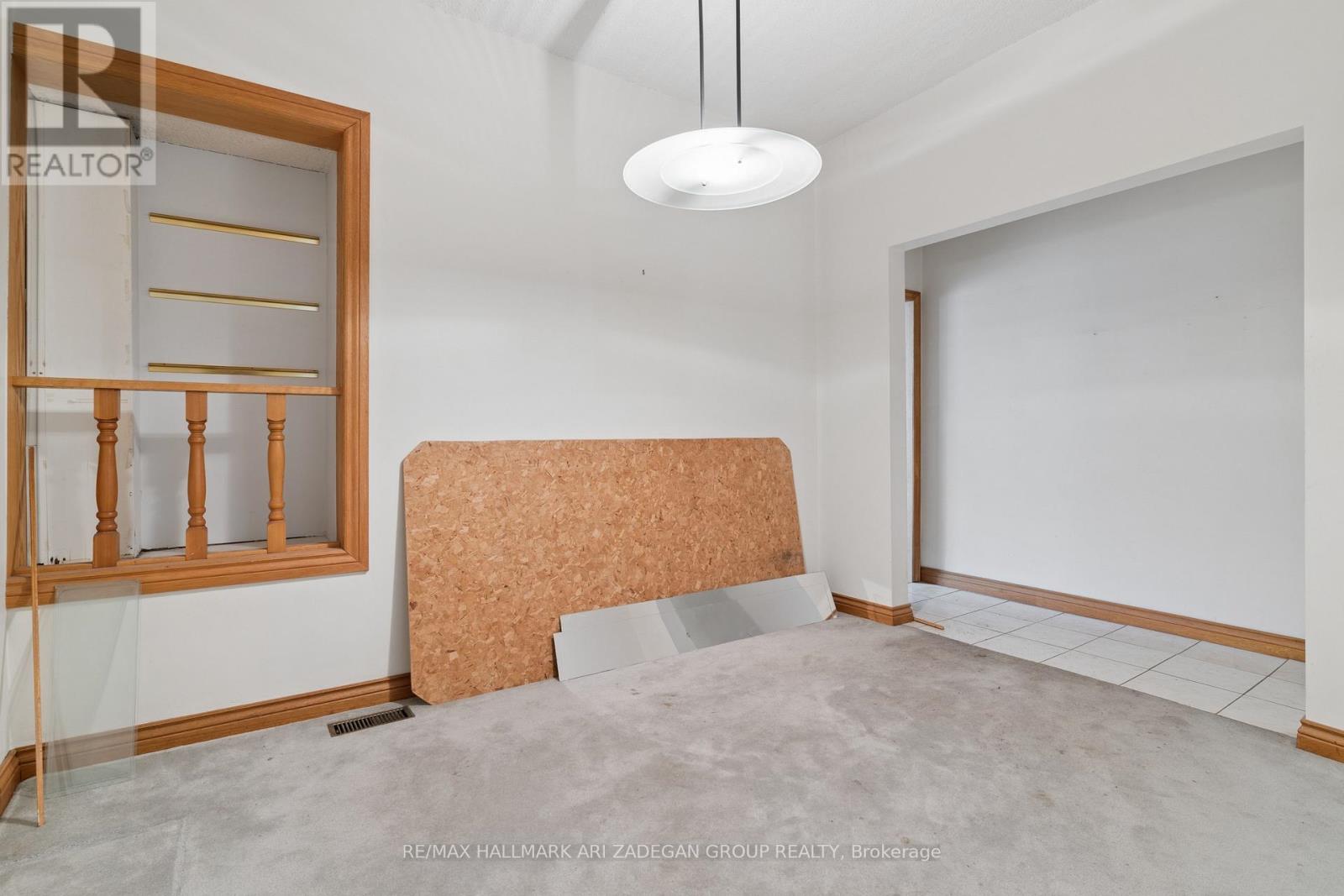 43 Eaton Avenue, Toronto, Ontario  M4J 2Z4 - Photo 11 - E13122170