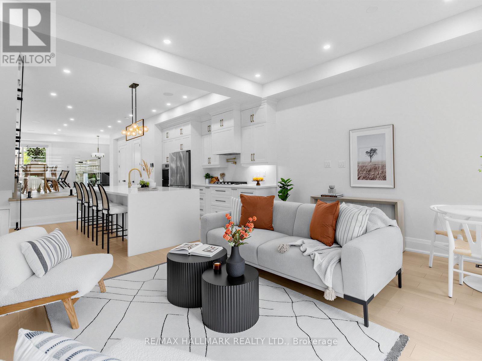 34 Roosevelt Road, Toronto, Ontario  M4J 4T6 - Photo 16 - E13432824