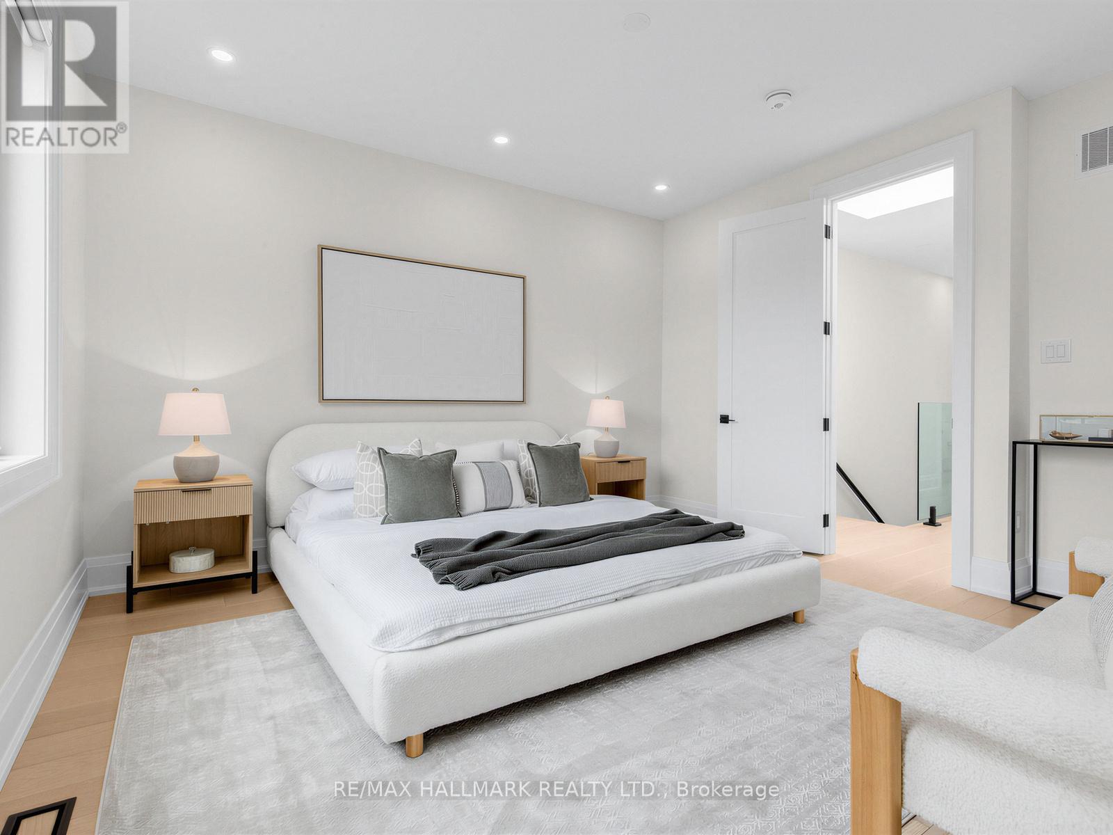 34 Roosevelt Road, Toronto, Ontario  M4J 4T6 - Photo 24 - E13432824