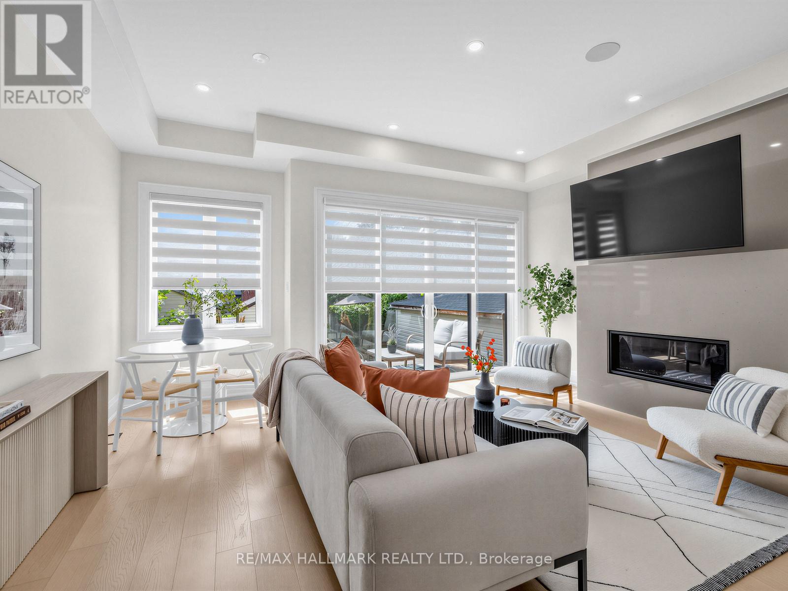 34 Roosevelt Road, Toronto, Ontario  M4J 4T6 - Photo 19 - E13432824