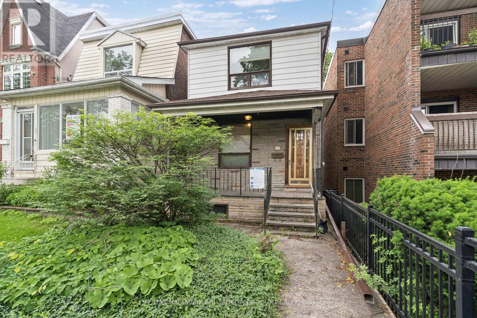 43 Eaton Avenue, Toronto, Ontario  M4J 2Z4 - Photo 3 - E13122170