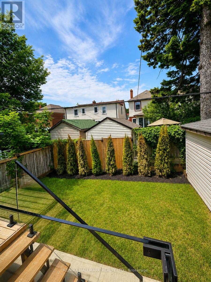 34 Roosevelt Road, Toronto, Ontario  M4J 4T6 - Photo 45 - E13432824