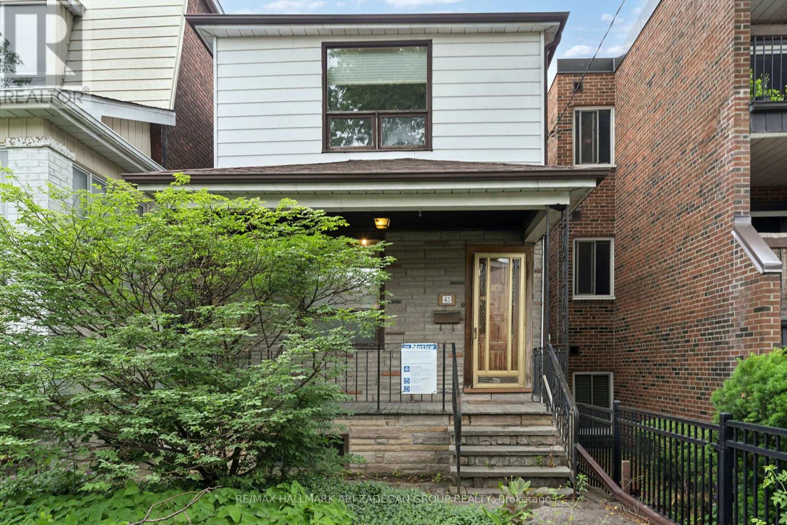 43 EATON AVENUE, Toronto, Ontario