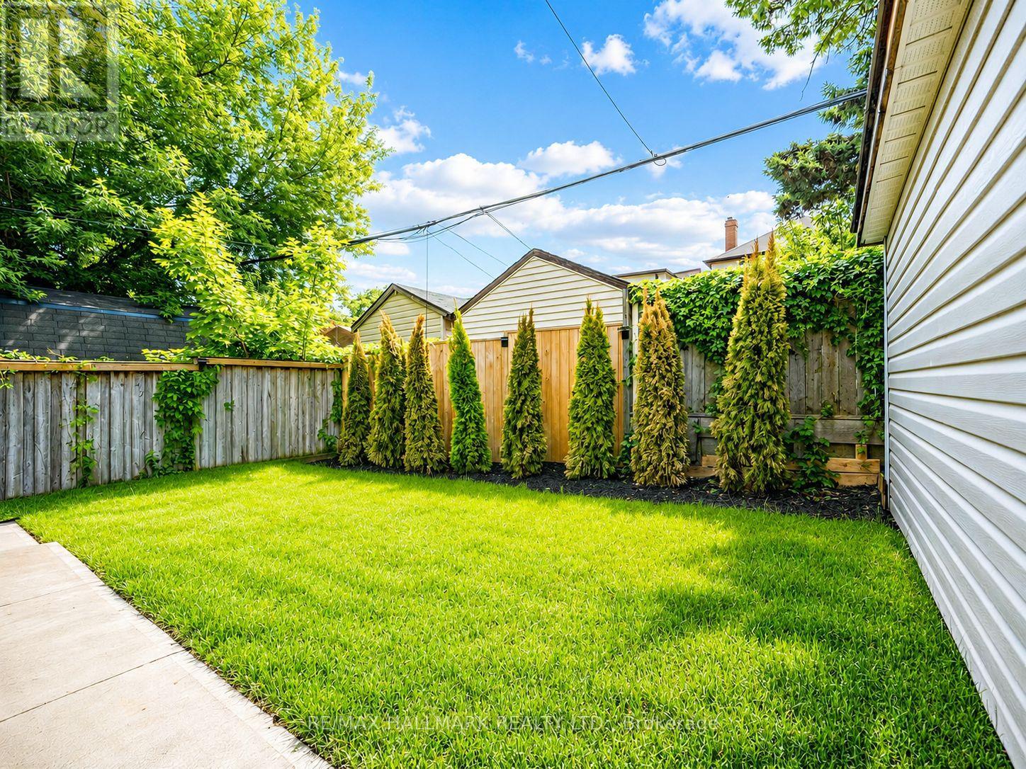 34 Roosevelt Road, Toronto, Ontario  M4J 4T6 - Photo 46 - E13432824