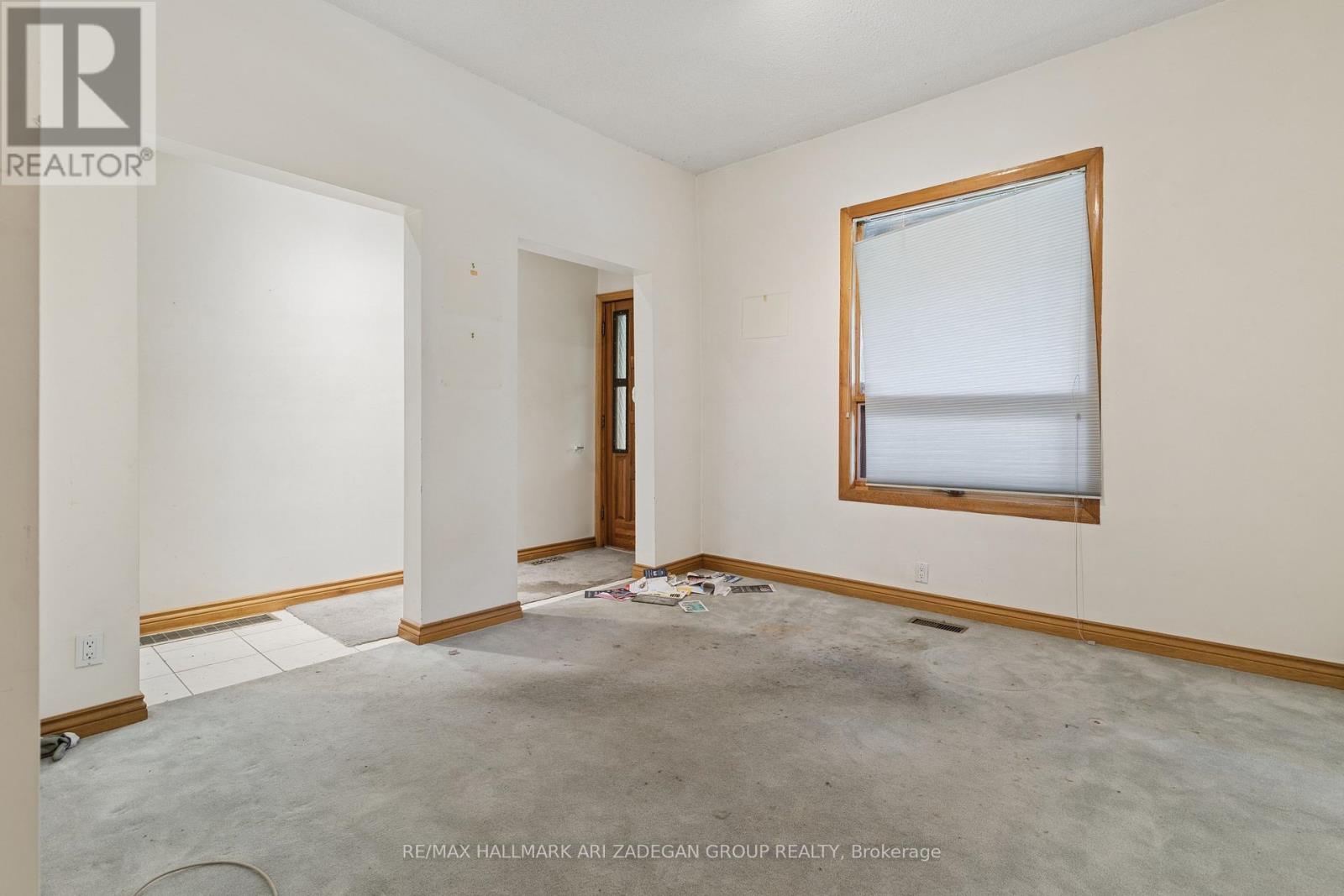 43 Eaton Avenue, Toronto, Ontario  M4J 2Z4 - Photo 10 - E13122170