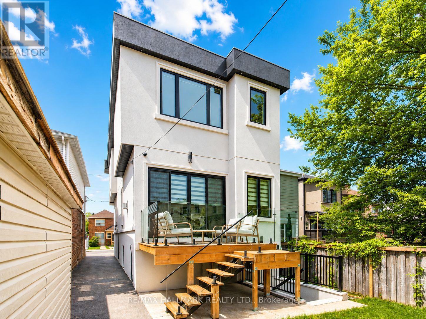 34 Roosevelt Road, Toronto, Ontario  M4J 4T6 - Photo 42 - E13432824