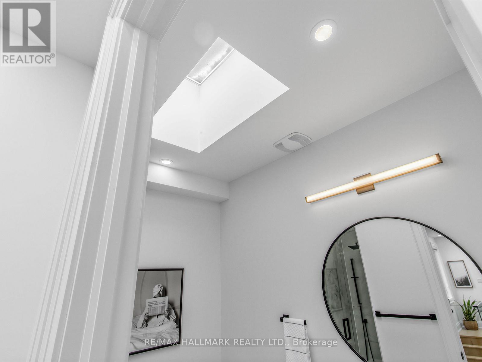 34 Roosevelt Road, Toronto, Ontario  M4J 4T6 - Photo 35 - E13432824