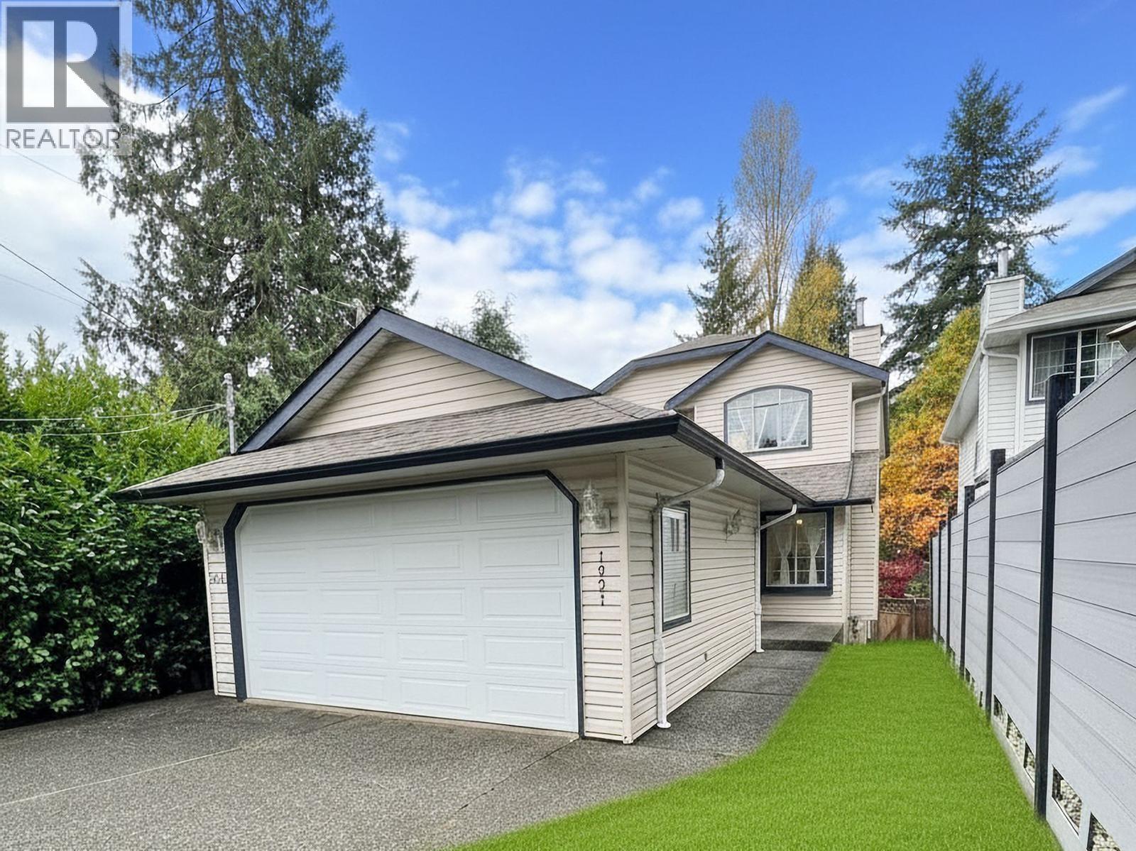1931 WESTVIEW DRIVE, North Vancouver, British Columbia