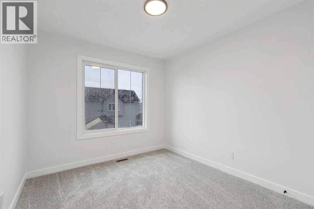 37 Sora Gardens SE, Calgary, Alberta  T3S 0V3 - Photo 36 - A2310880