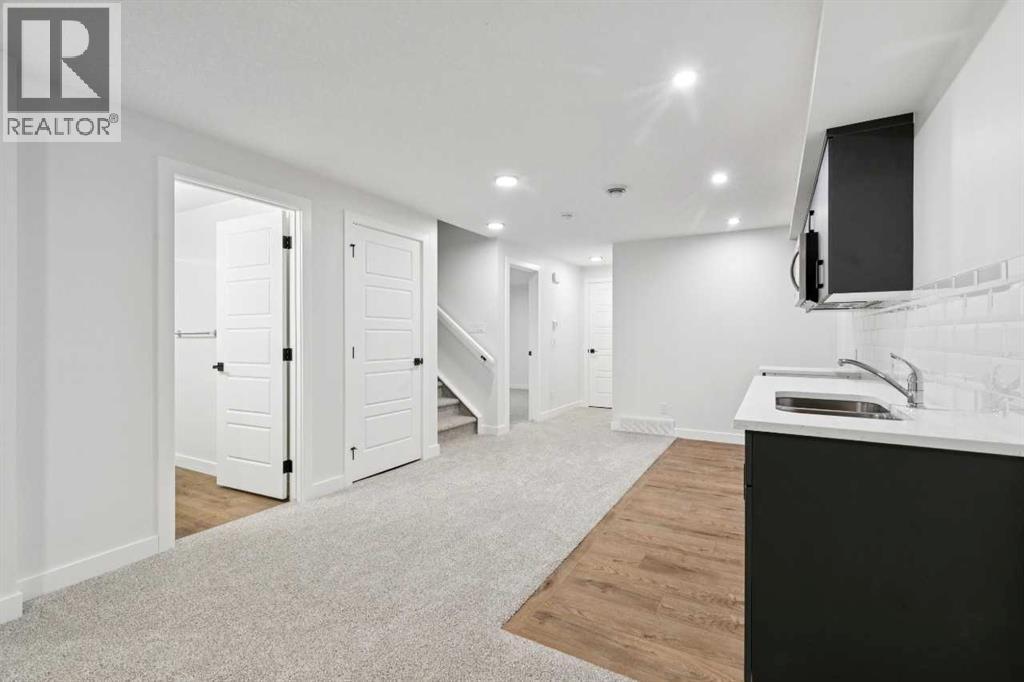 37 Sora Gardens SE, Calgary, Alberta  T3S 0V3 - Photo 46 - A2310880