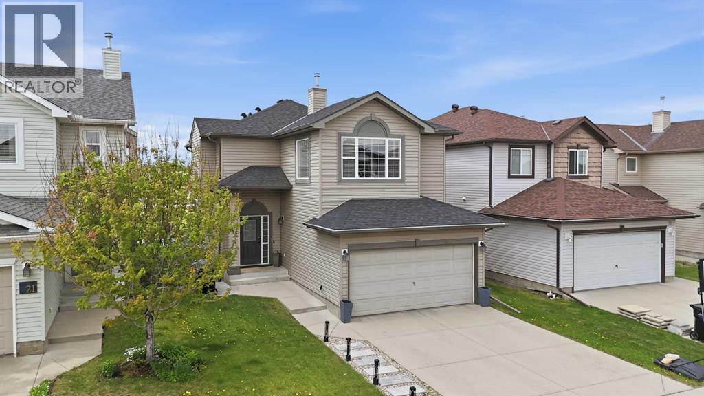 17 Bridlecrest Court Sw, Calgary, Alberta  T2Y 5J3 - Photo 2 - A2317480