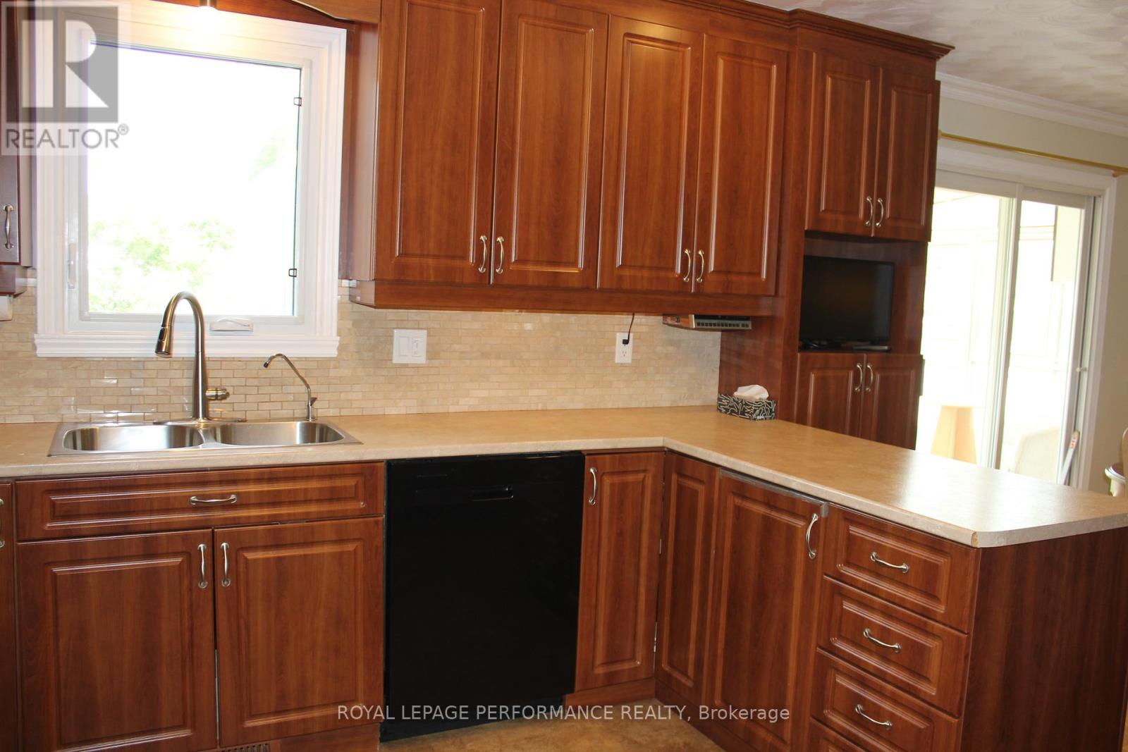 597 Jase Street, Cornwall, Ontario  K6H 7E9 - Photo 13 - X13229246