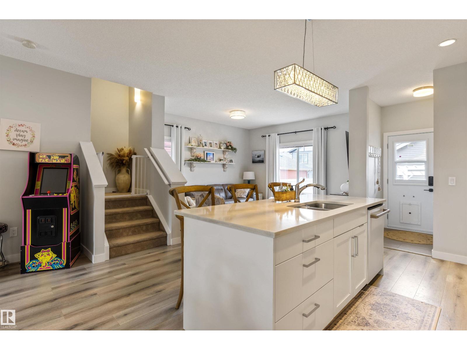 217 Griesbach Rd Nw, Edmonton, Alberta  T5E 6S5 - Photo 14 - E4493392
