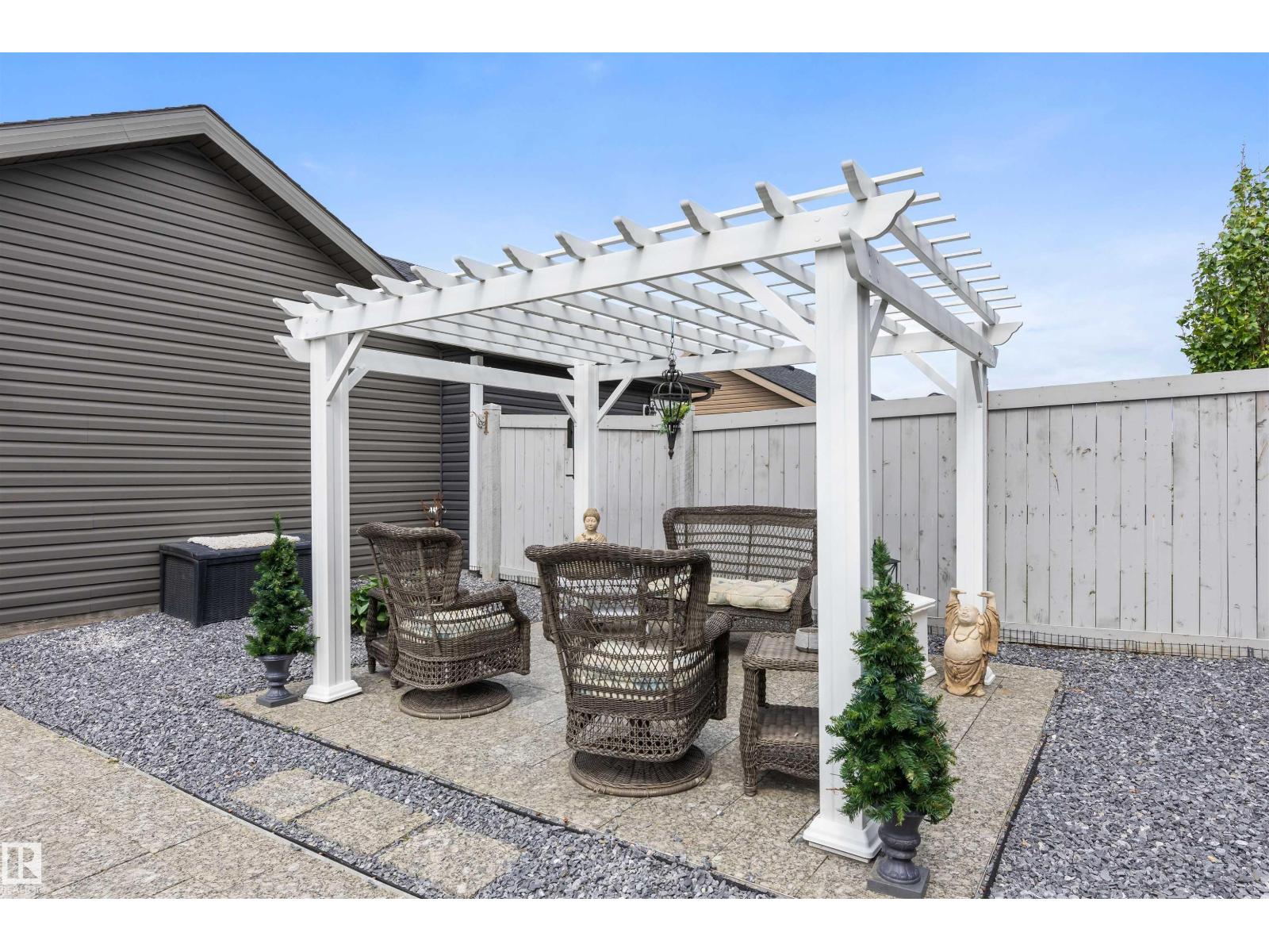 217 Griesbach Rd Nw, Edmonton, Alberta  T5E 6S5 - Photo 40 - E4493392