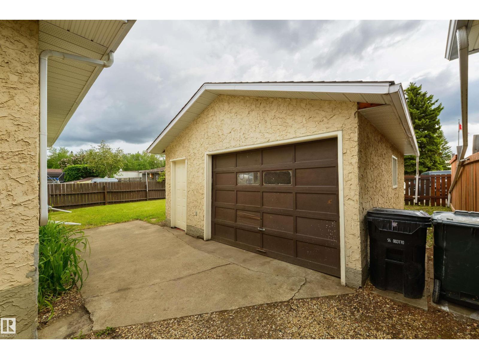 15 West Terrace Pl, Spruce Grove, Alberta  T7X 1T7 - Photo 35 - E4493393