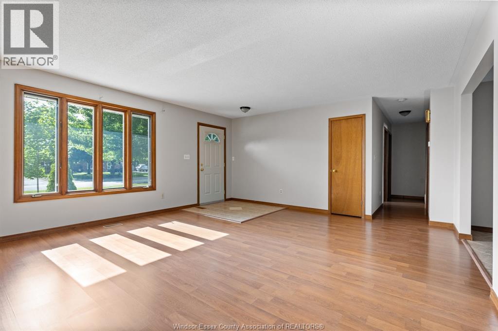 231 Oak Street, Lakeshore, Ontario N0R 1N0 - Photo 22 - 26013956