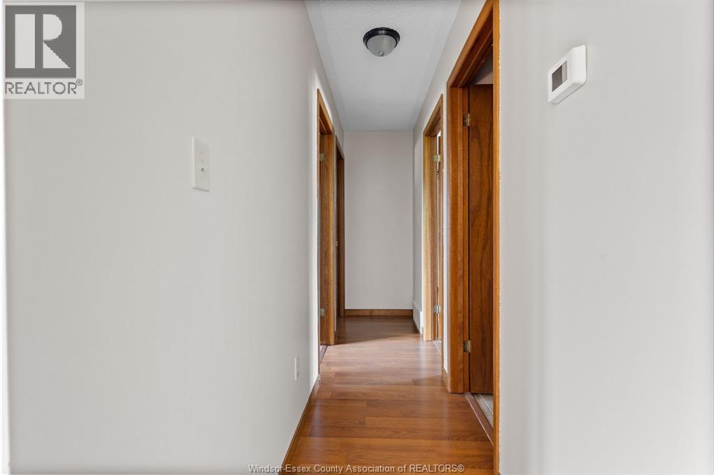 231 Oak Street, Lakeshore, Ontario N0R 1N0 - Photo 25 - 26013956