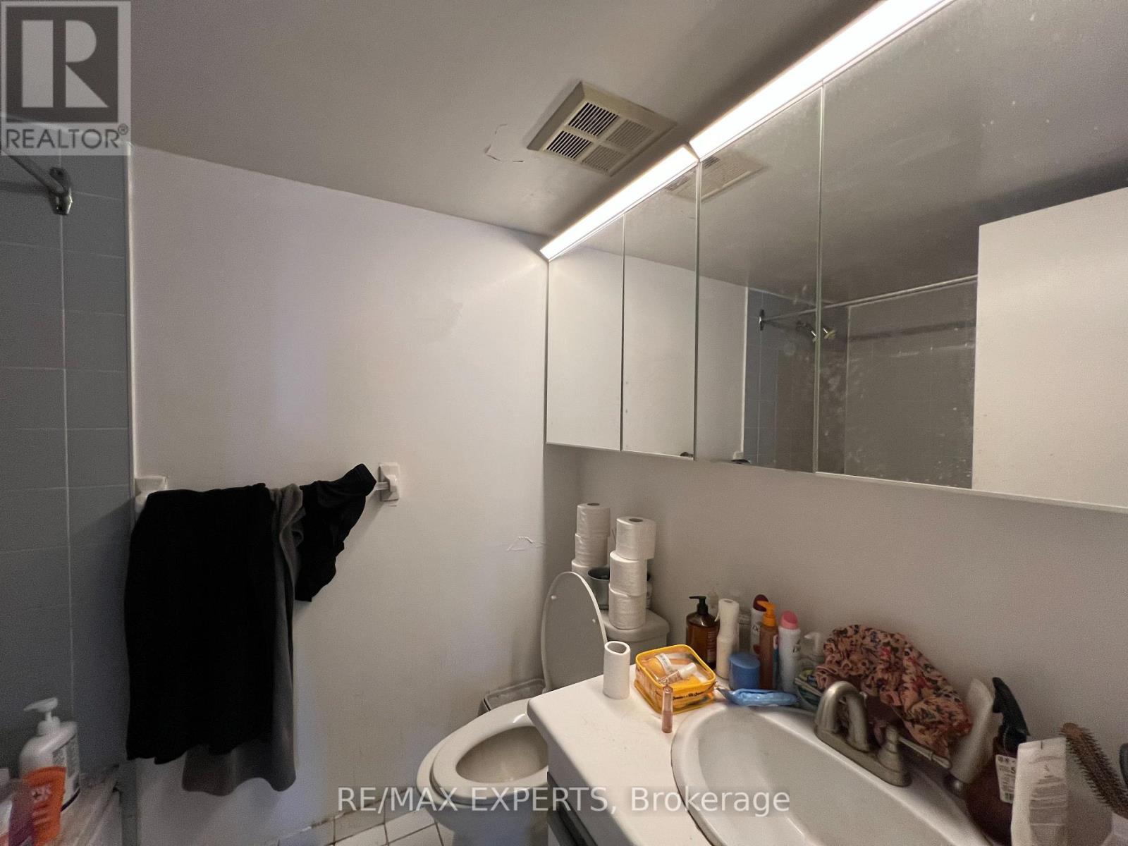 2217 - 1001 Bay Street, Toronto, Ontario M5S 3A6 - Photo 16 - C13285778