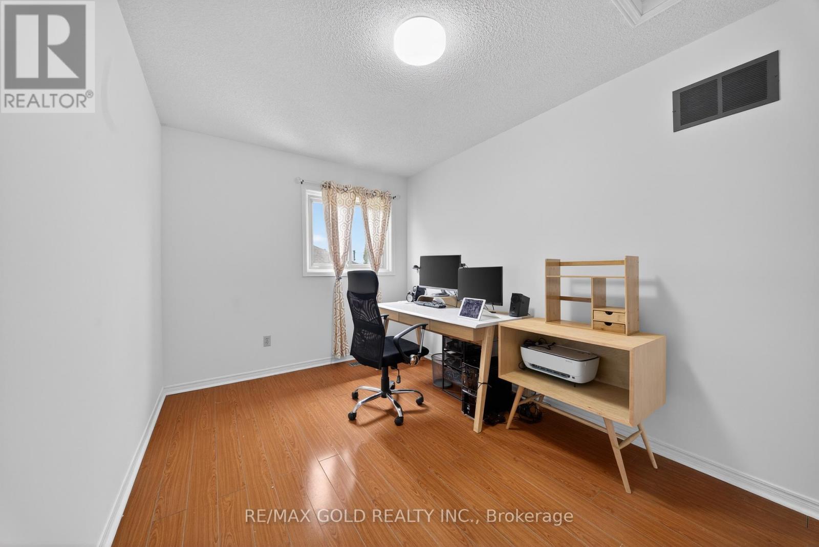 949 Blizzard Road, Mississauga, Ontario  L5V 1T1 - Photo 14 - W13426306