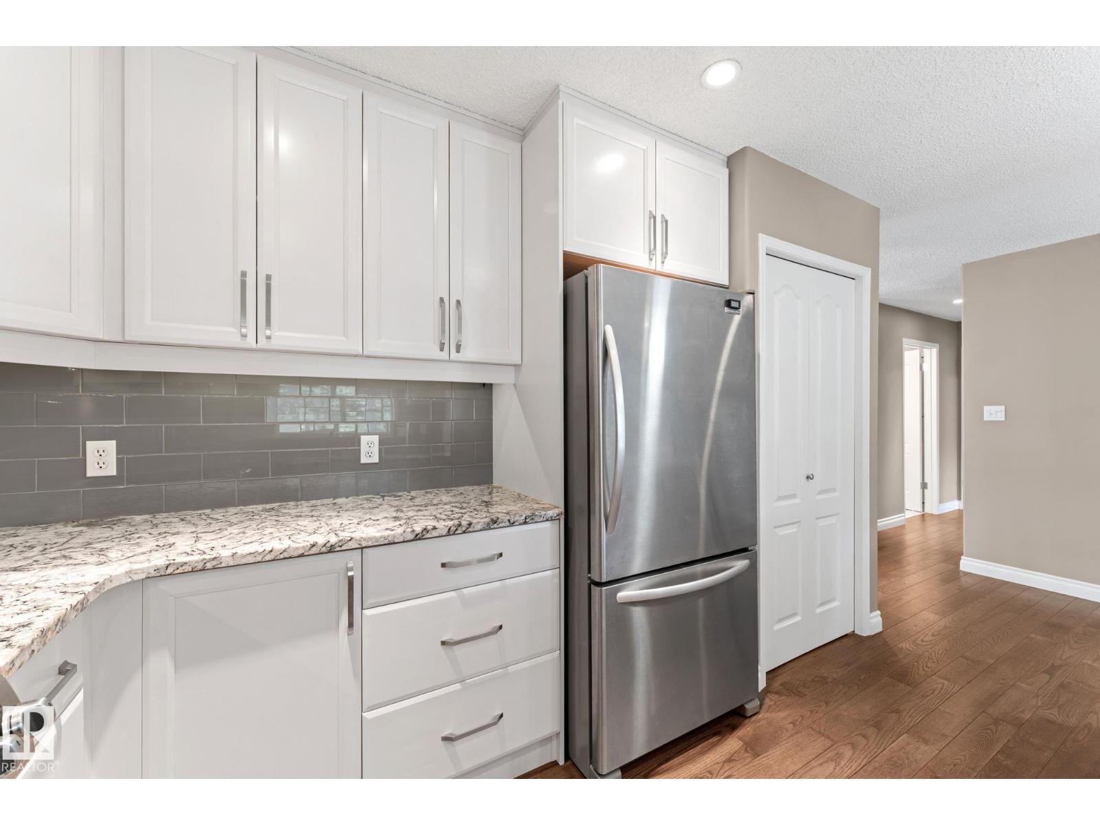 963 Youville Dr W Nw, Edmonton, Alberta  T6L 6T2 - Photo 23 - E4493202