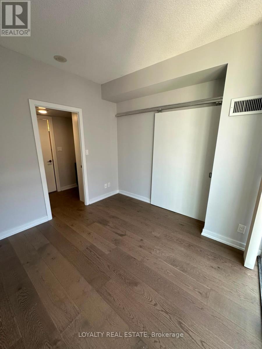 1206 - 126 Simcoe Street, Toronto (Waterfront Communities), Ontario  M5H 4E6 - Photo 14 - C13438350