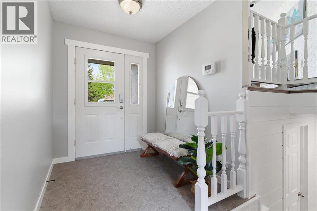 9721 75 Avenue, Grande Prairie, Alberta T8V 4X1 - Photo 5 - A2319223