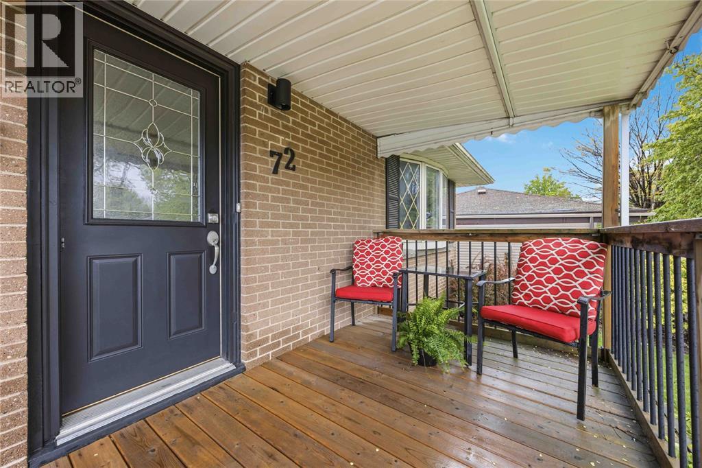 72 Mayfair Drive, Sarnia photo 4