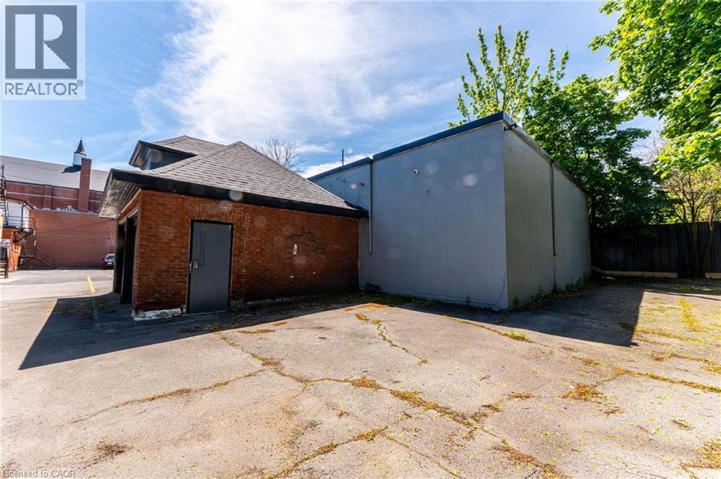 822 Main Street E, Hamilton, Ontario  L8M 1L6 - Photo 46 - 40834261