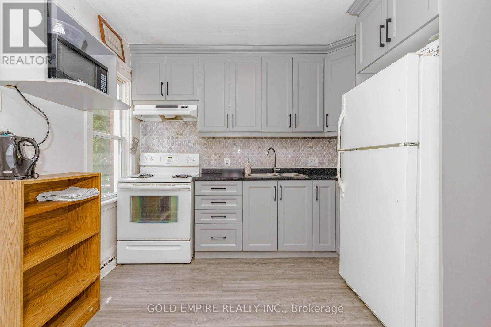 1177 King Street W, Hamilton, Ontario  L8S 1M3 - Photo 5 - X13438526
