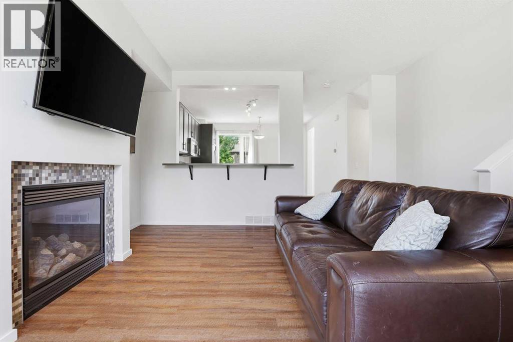 184 Chapalina Square Se, Calgary, Alberta  T2X 0L5 - Photo 3 - A2319504