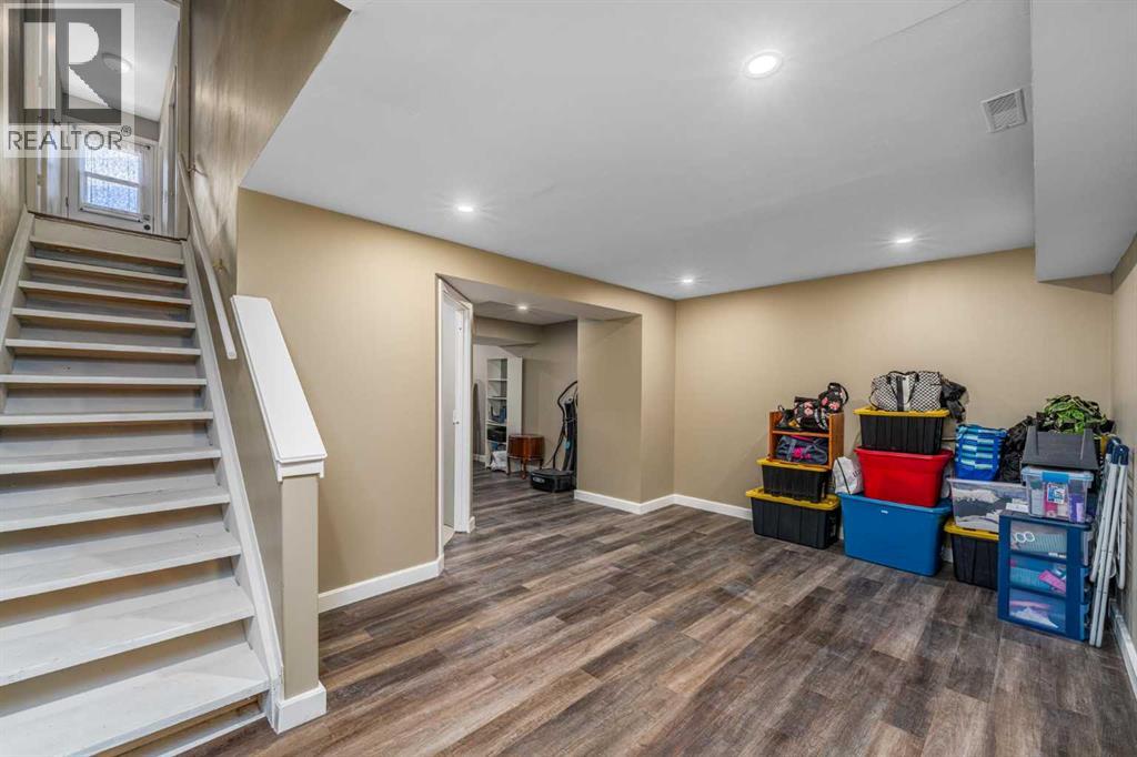12 Woodhill Road Sw, Calgary, Alberta  T2W 3P2 - Photo 22 - A2320610
