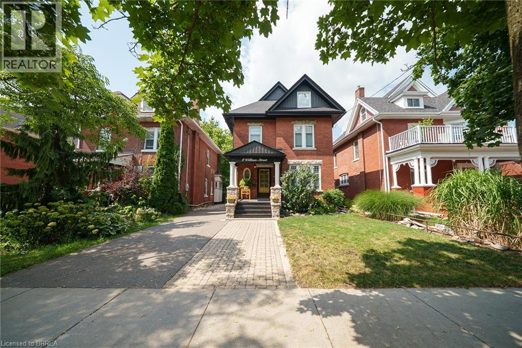 8 WILLIAM Street, Brantford, Ontario