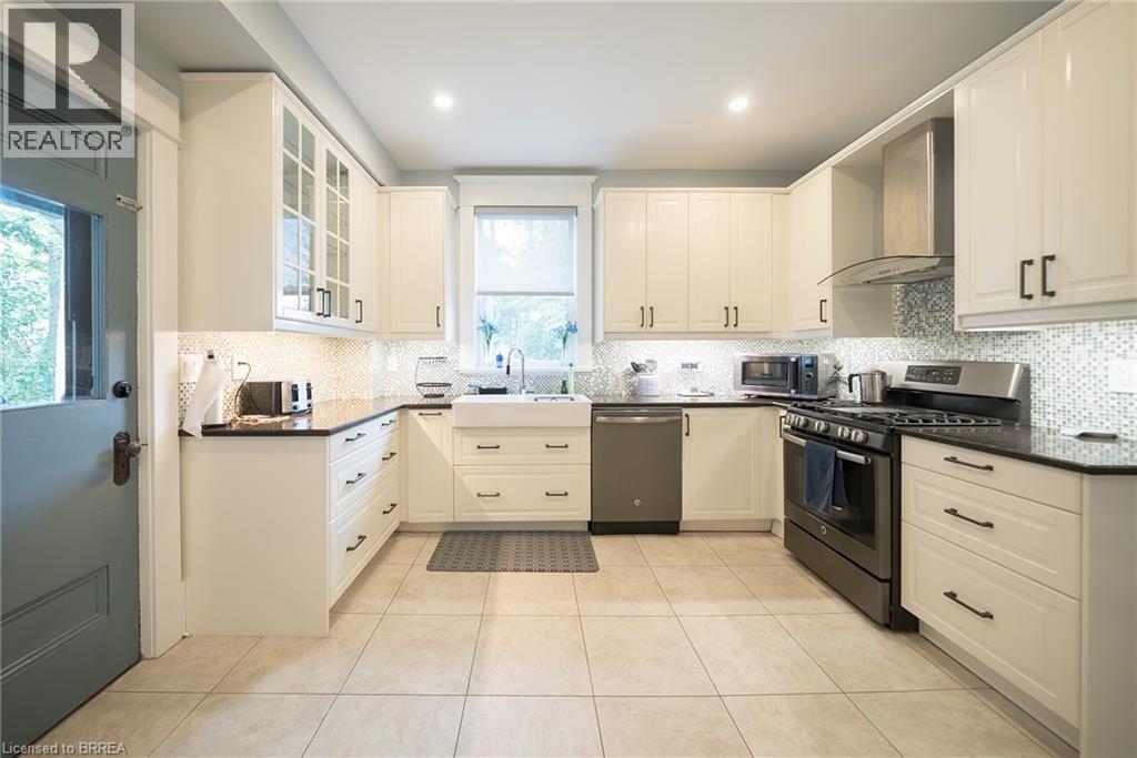 8 William Street, Brantford, Ontario  N3T 3K1 - Photo 16 - 40839330